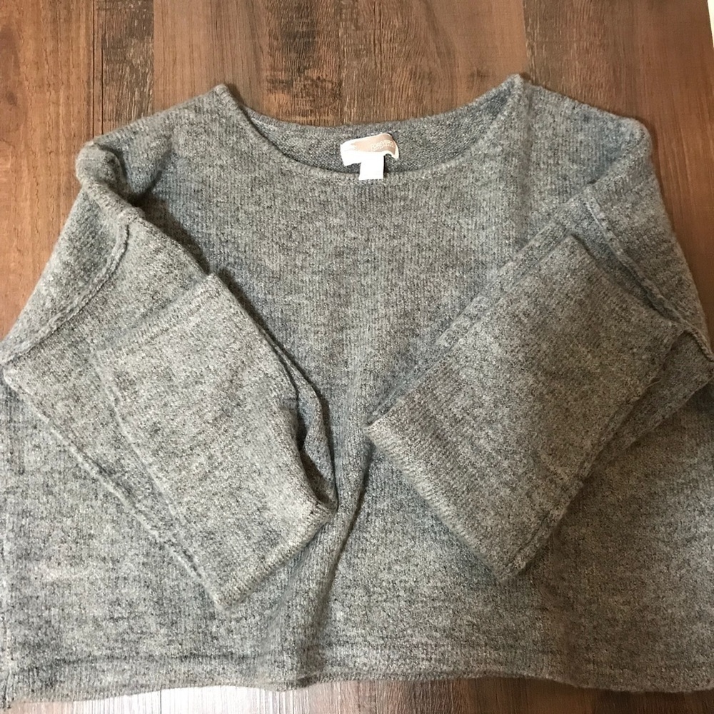 Cropped sweater - Picture 3 of 8